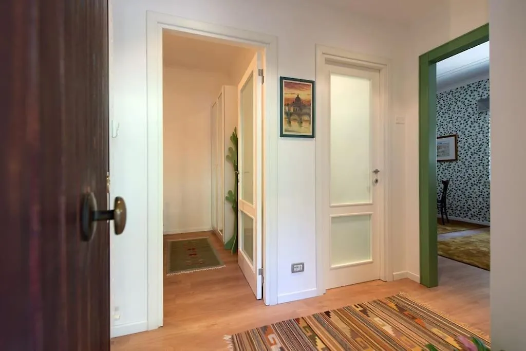 Casa Bouganville - St. Peter Romantic Apartment 0*, روما إيطاليا