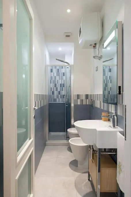 Casa Bouganville - St. Peter Romantic Apartment  روما